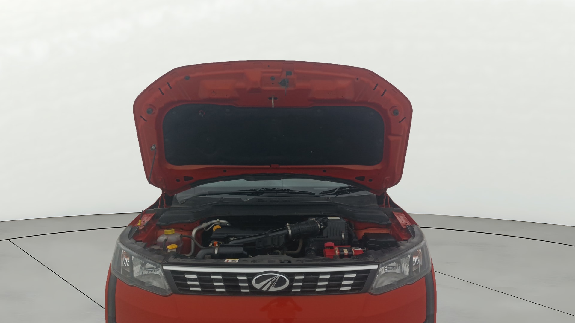 View 2019 Mahindra XUV300 W4 Petrol BS IV Image 31 Used 2019 Mahindra XUV300 W4 Petrol BS IV Image 31
