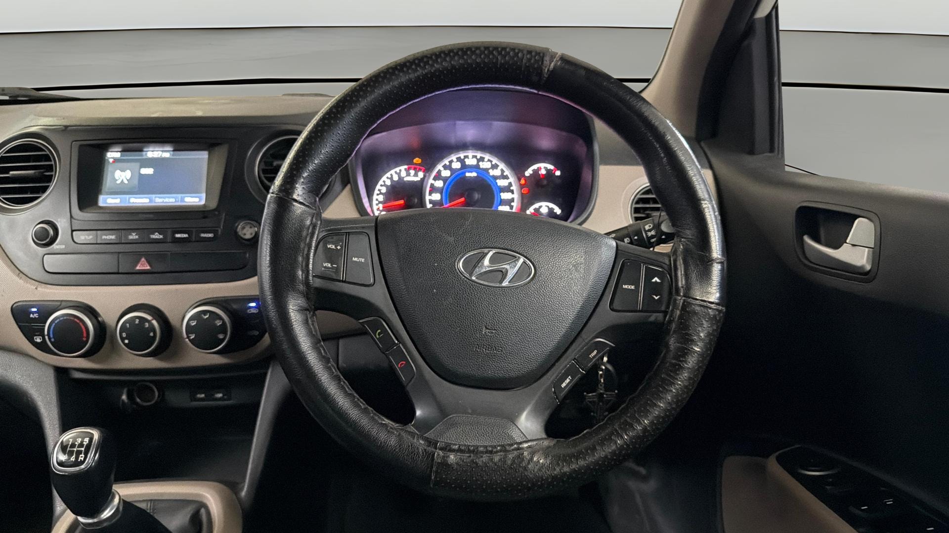 Used 2017 Hyundai Grand i10 Used 2017 Hyundai Grand i10