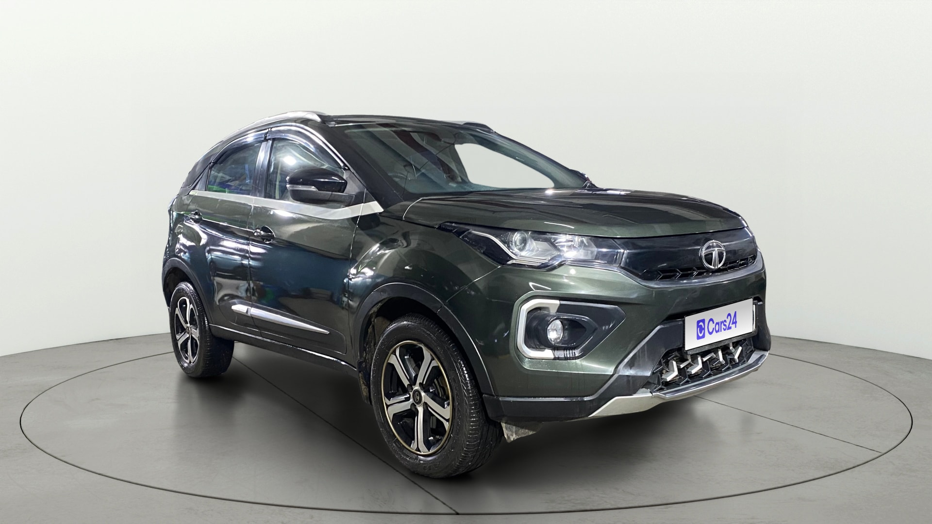 View 2021 Tata Nexon Revotron XE Image 22 Used 2021 Tata Nexon Revotron XE Image 22
