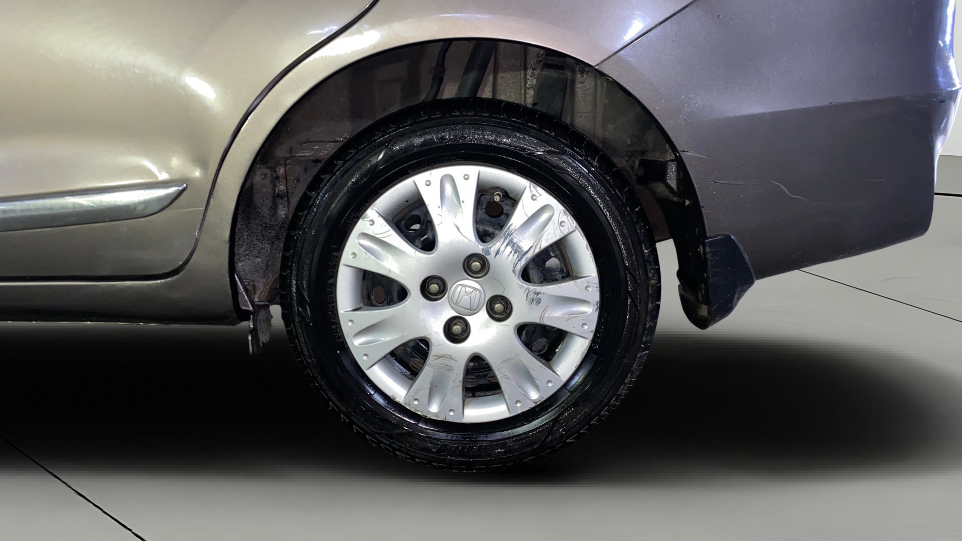 View 2016 Honda Amaze E MT Petrol BS IV Image 11 Used 2016 Honda Amaze E MT Petrol BS IV Image 11