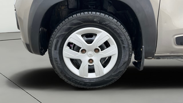 View Renault Kwid Image 27 Used Renault Kwid Image 27