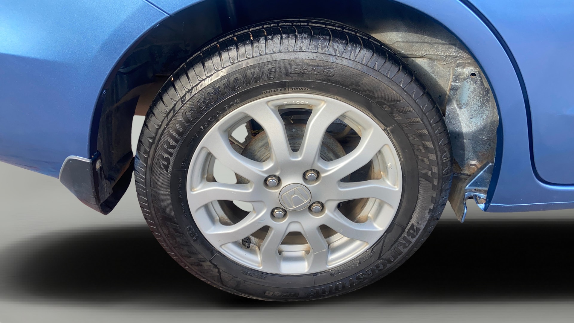 View 2014 Honda Amaze E MT Petrol BS IV Image 24 Used 2014 Honda Amaze E MT Petrol BS IV Image 24
