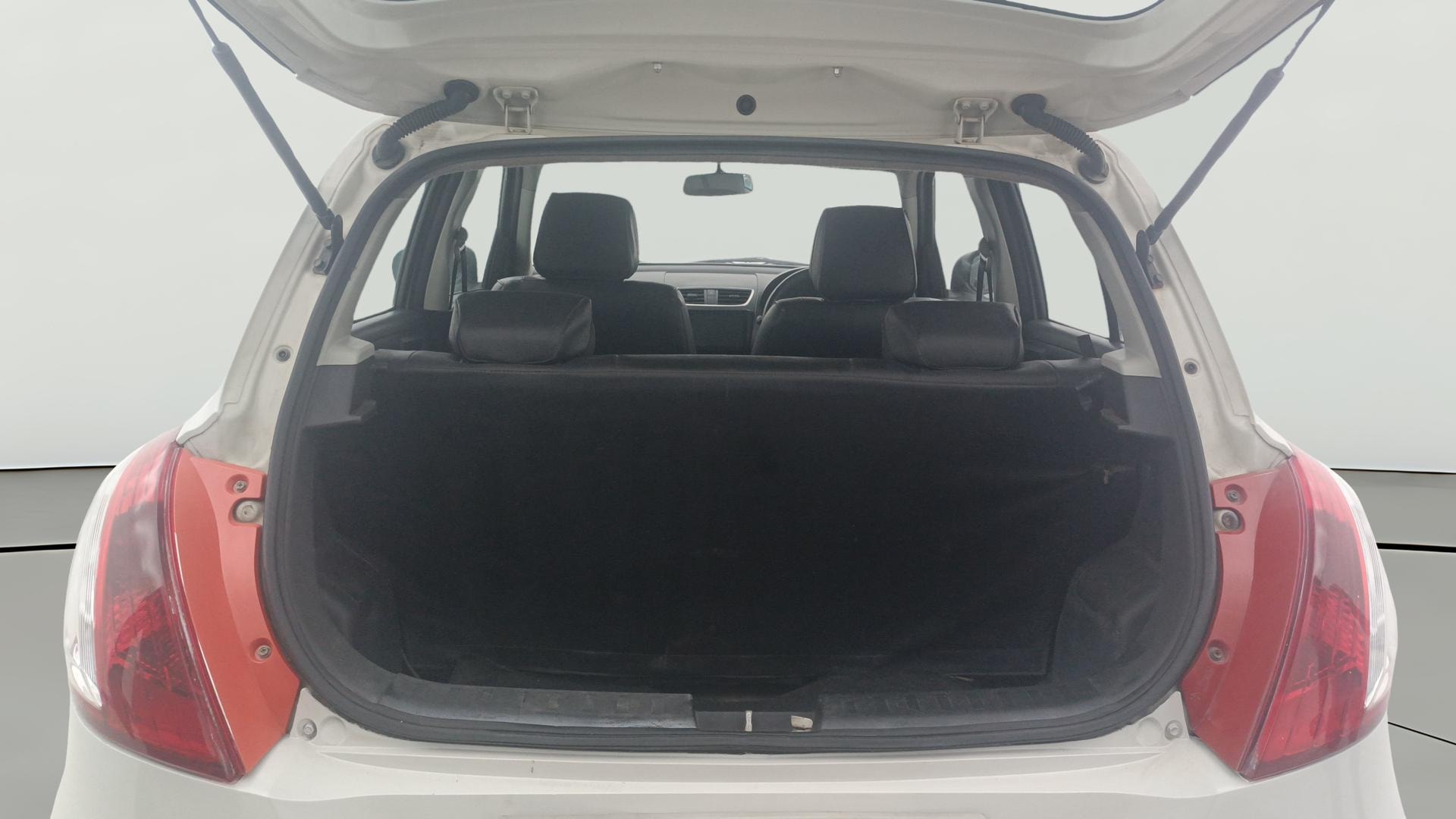 View 2014 Maruti Suzuki 1000 Base Variant Image 36 Used 2014 Maruti Suzuki 1000 Base Variant Image 36