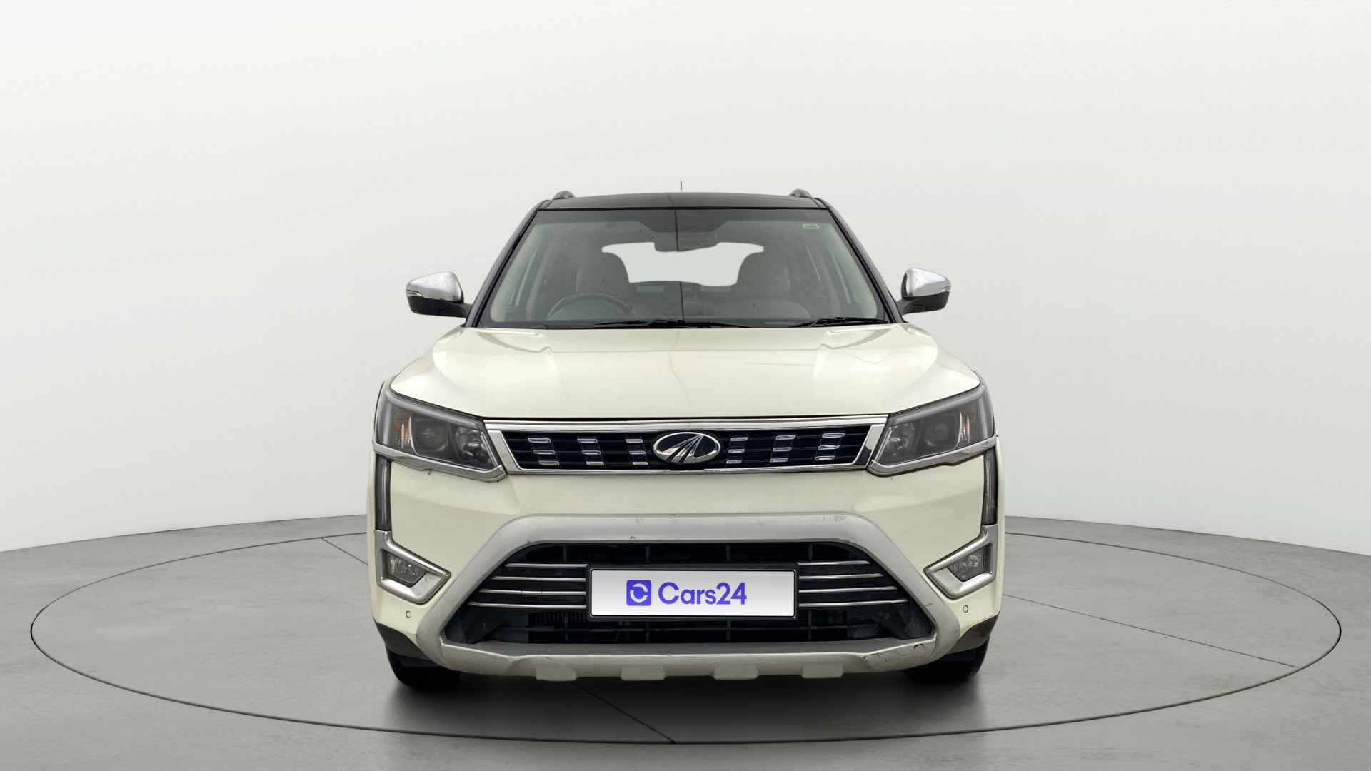 Used 2022 Mahindra XUV300 Used 2022 Mahindra XUV300