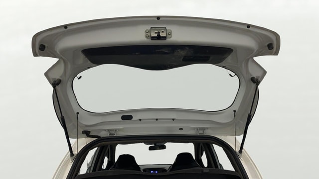 View Hyundai Grand i10 Image 16 Used Hyundai Grand i10 Image 16
