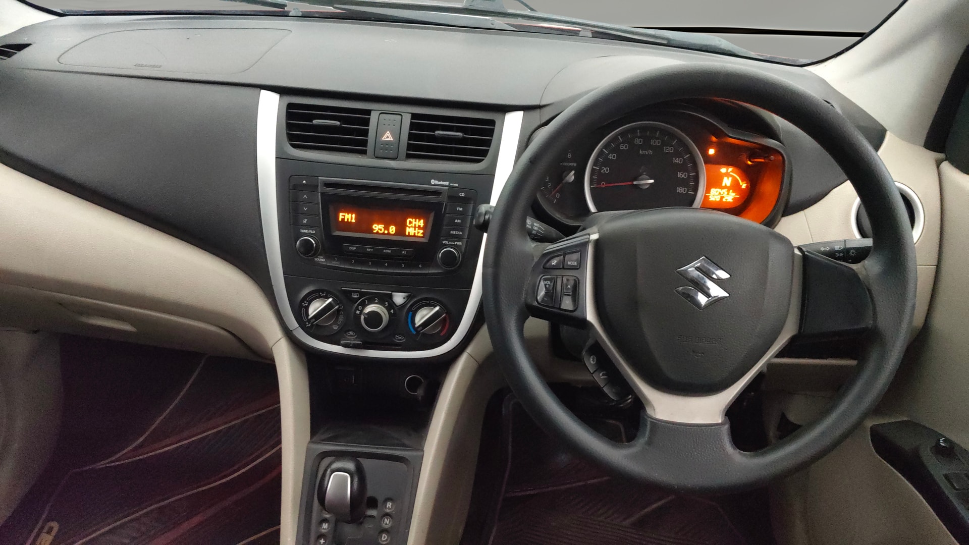View 2018 Maruti Suzuki 1000 Base Variant Image 20 Used 2018 Maruti Suzuki 1000 Base Variant Image 20