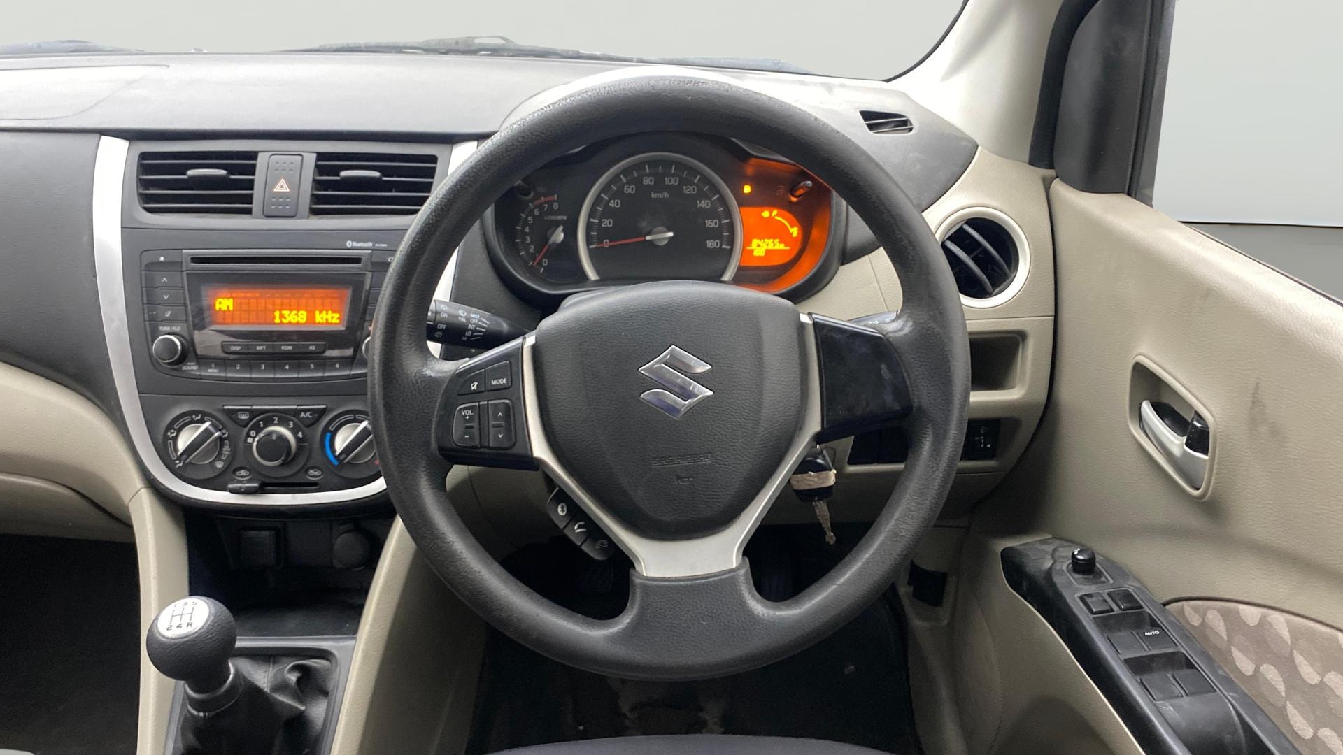 View 2014 Maruti Suzuki 1000 Base Variant Image 20 Used 2014 Maruti Suzuki 1000 Base Variant Image 20
