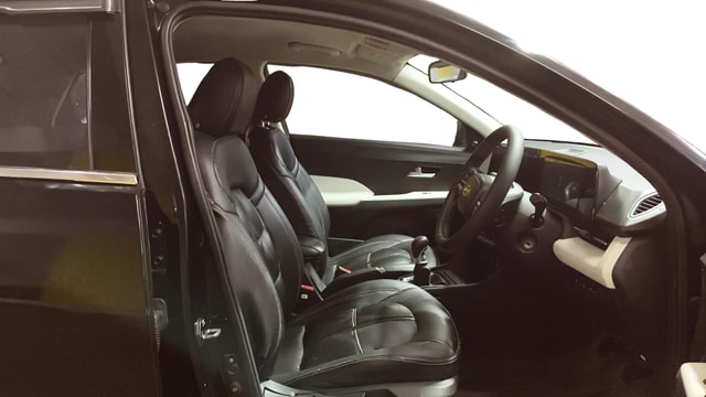 View Hyundai Verna Image 17 Used Hyundai Verna Image 17