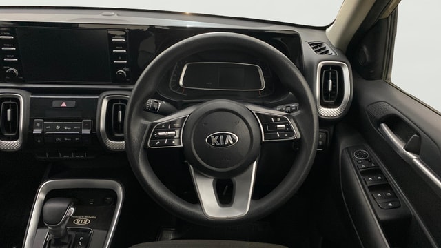 View Kia Sonet Image 20 Used Kia Sonet Image 20
