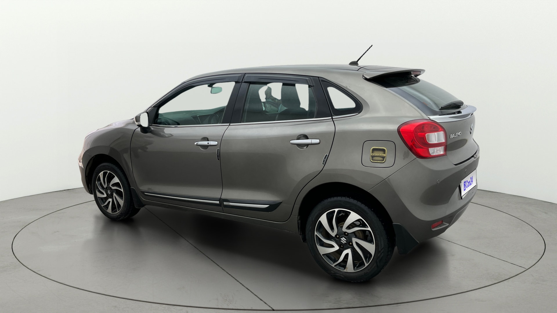View 2019 Maruti Suzuki 1000 Base Variant Image 2 Used 2019 Maruti Suzuki 1000 Base Variant Image 2