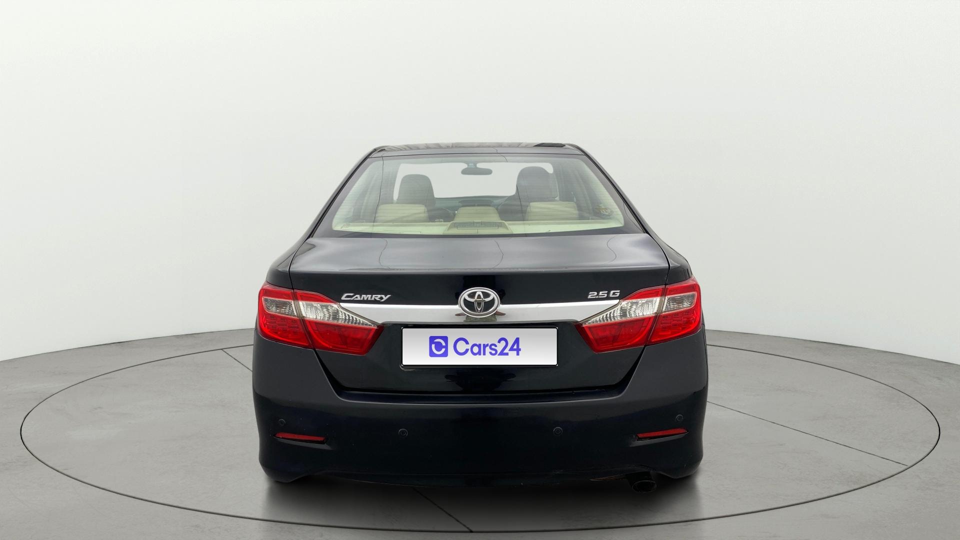 View 2013 Toyota Camry 2.5 AT Image 40 Used 2013 Toyota Camry 2.5 AT Image 40