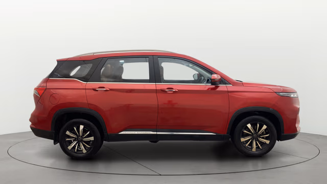 View MG Hector Plus Image 29 Used MG Hector Plus Image 29