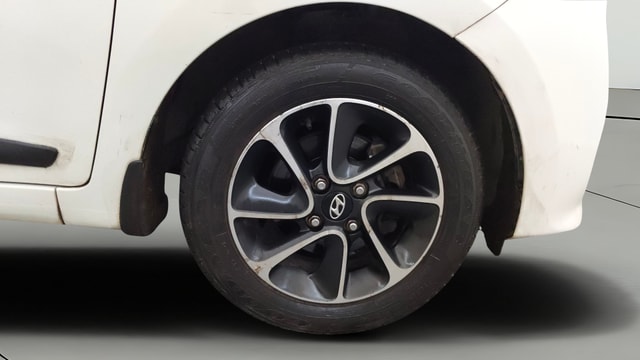 View Hyundai Grand i10 Image 40 Used Hyundai Grand i10 Image 40