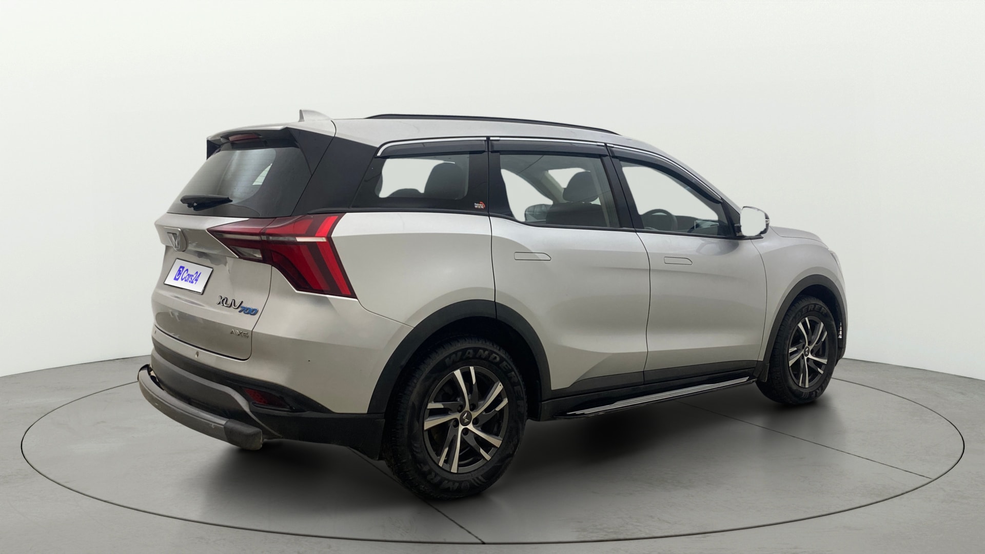 Used 2022 Mahindra XUV700 Used 2022 Mahindra XUV700