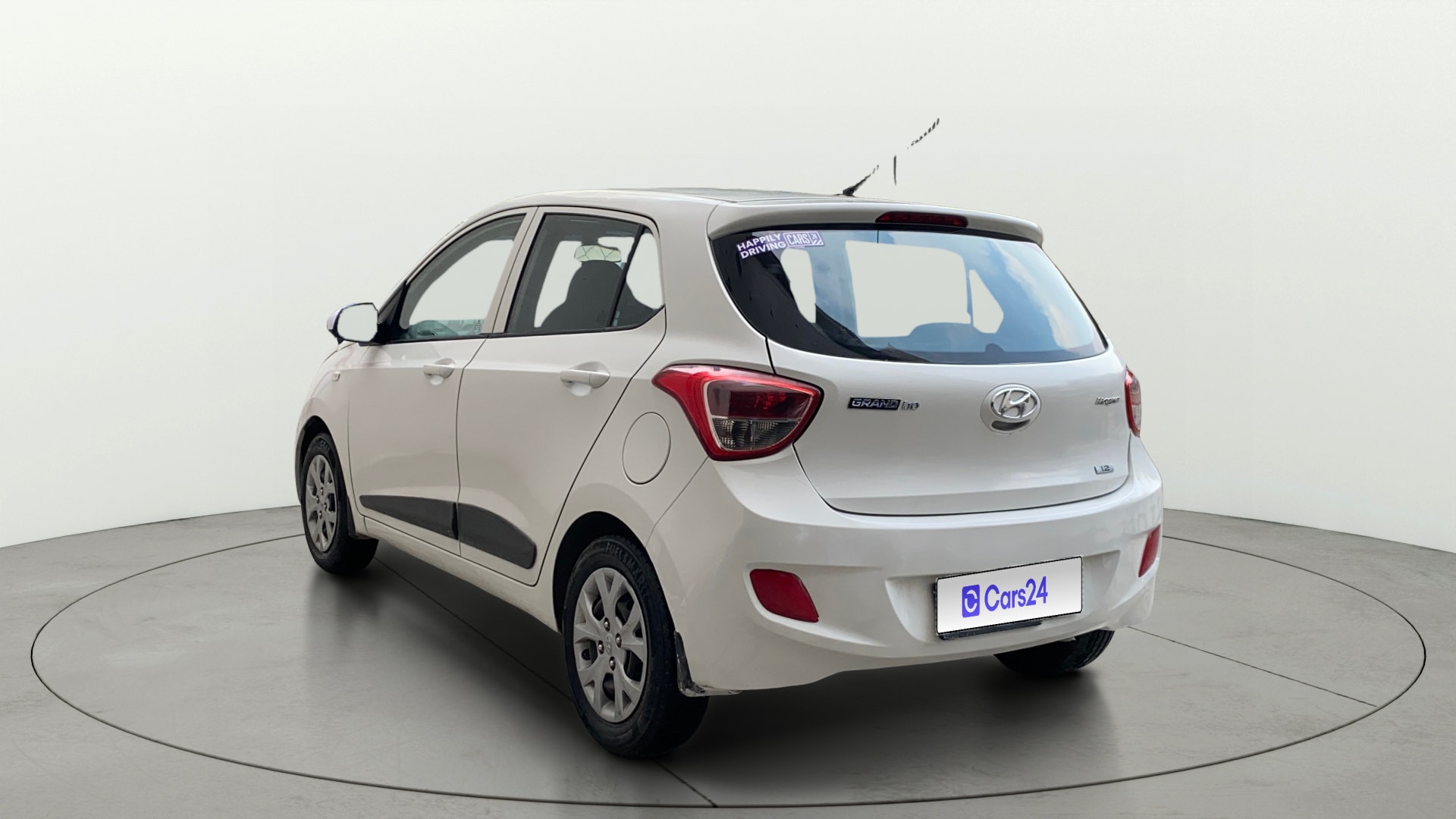 View 2016 Hyundai Grand i10 Magna 1.2 Kappa VTVT Image 2 Used 2016 Hyundai Grand i10 Magna 1.2 Kappa VTVT Image 2