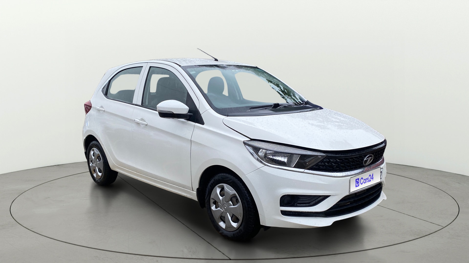 View 2021 Tata Tiago Revotorq XB Image 21 Used 2021 Tata Tiago Revotorq XB Image 21
