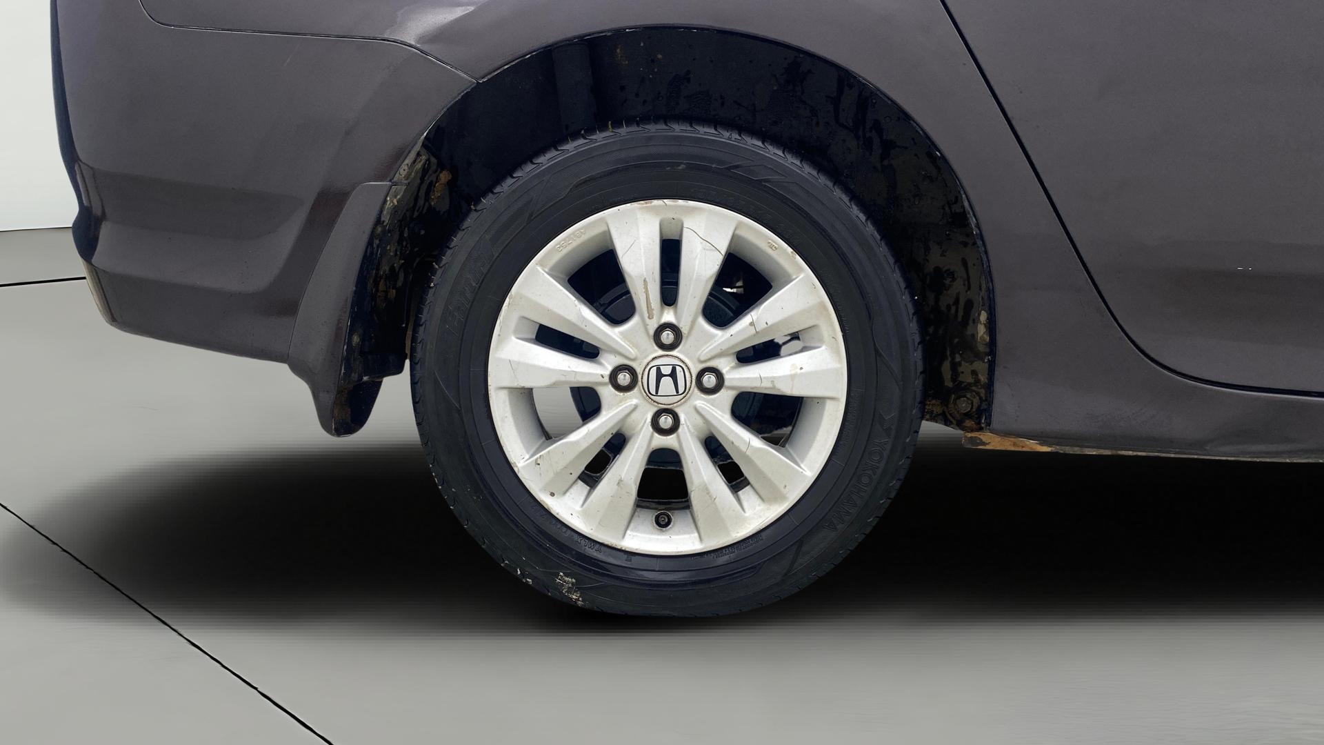 View 2013 Honda City ZX MT Diesel Anniversary Edition Image 23 Used 2013 Honda City ZX MT Diesel Anniversary Edition Image 23