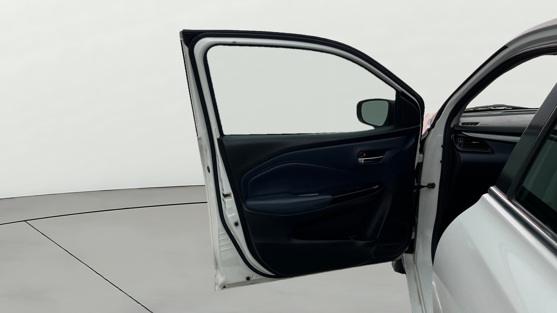View 2022 Maruti Suzuki 1000 Base Variant Image 31 Used 2022 Maruti Suzuki 1000 Base Variant Image 31