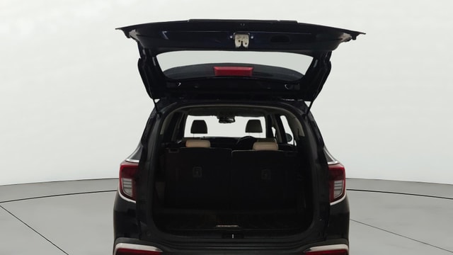View Kia Carens Image 33 Used Kia Carens Image 33