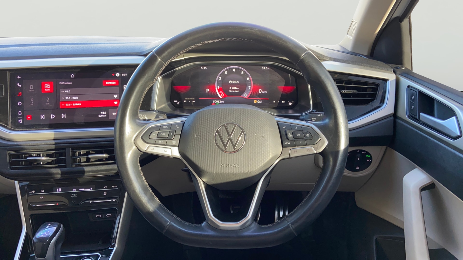 View 2022 Volkswagen Virtus Topline 1.0 TSI MT Image 21 Used 2022 Volkswagen Virtus Topline 1.0 TSI MT Image 21