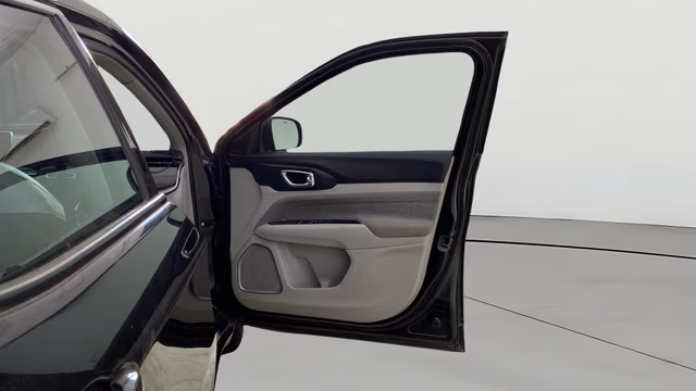 View Jeep Compass Image 46 Used Jeep Compass Image 46