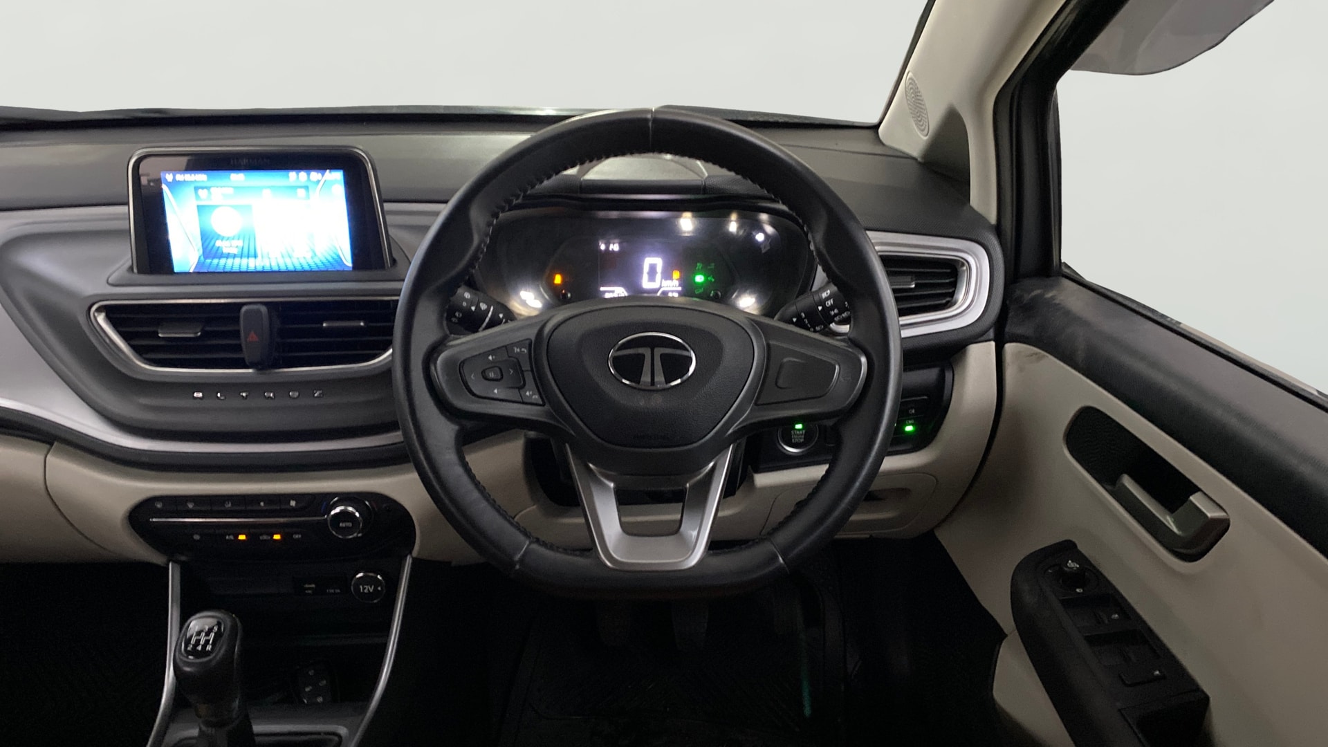 Used 2025 Tata Altroz Used 2025 Tata Altroz