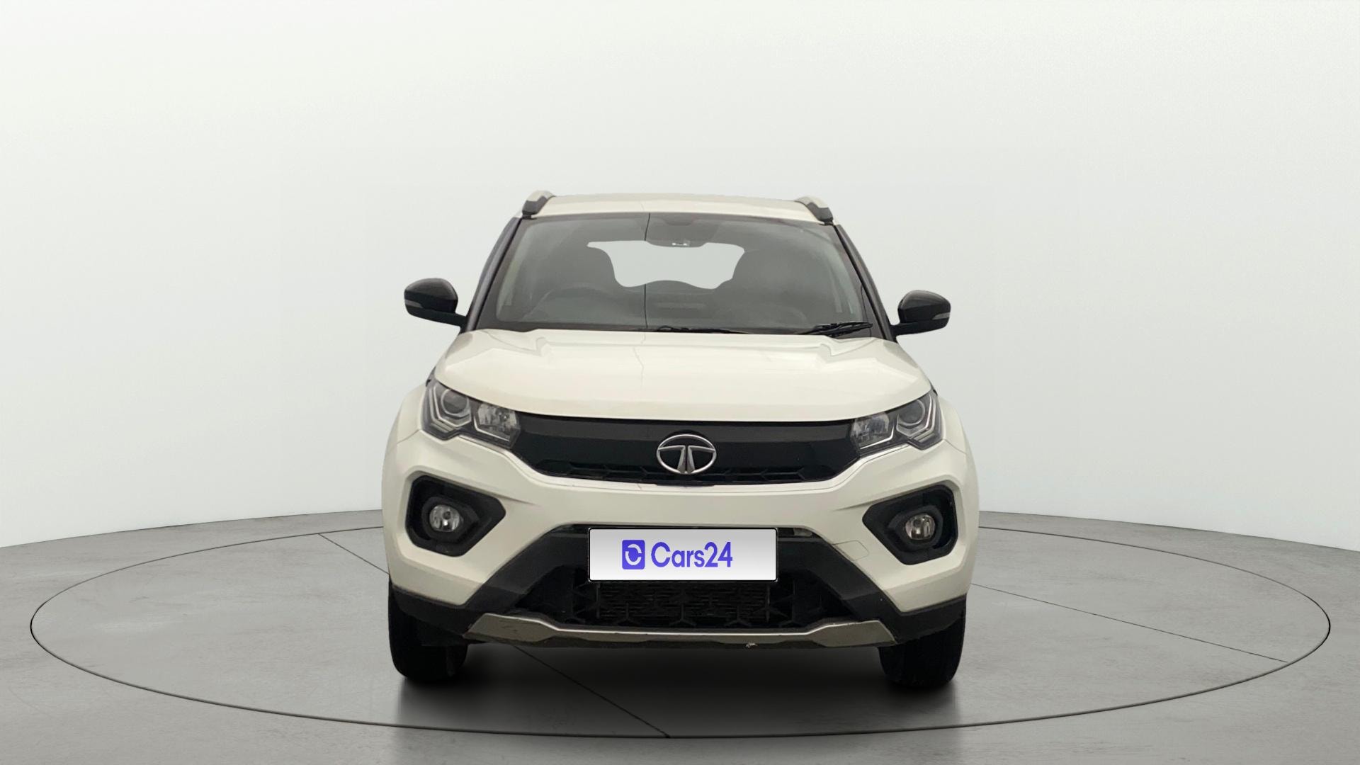 View 2021 Tata Nexon Revotron XZ Image 1 Used 2021 Tata Nexon Revotron XZ Image 1