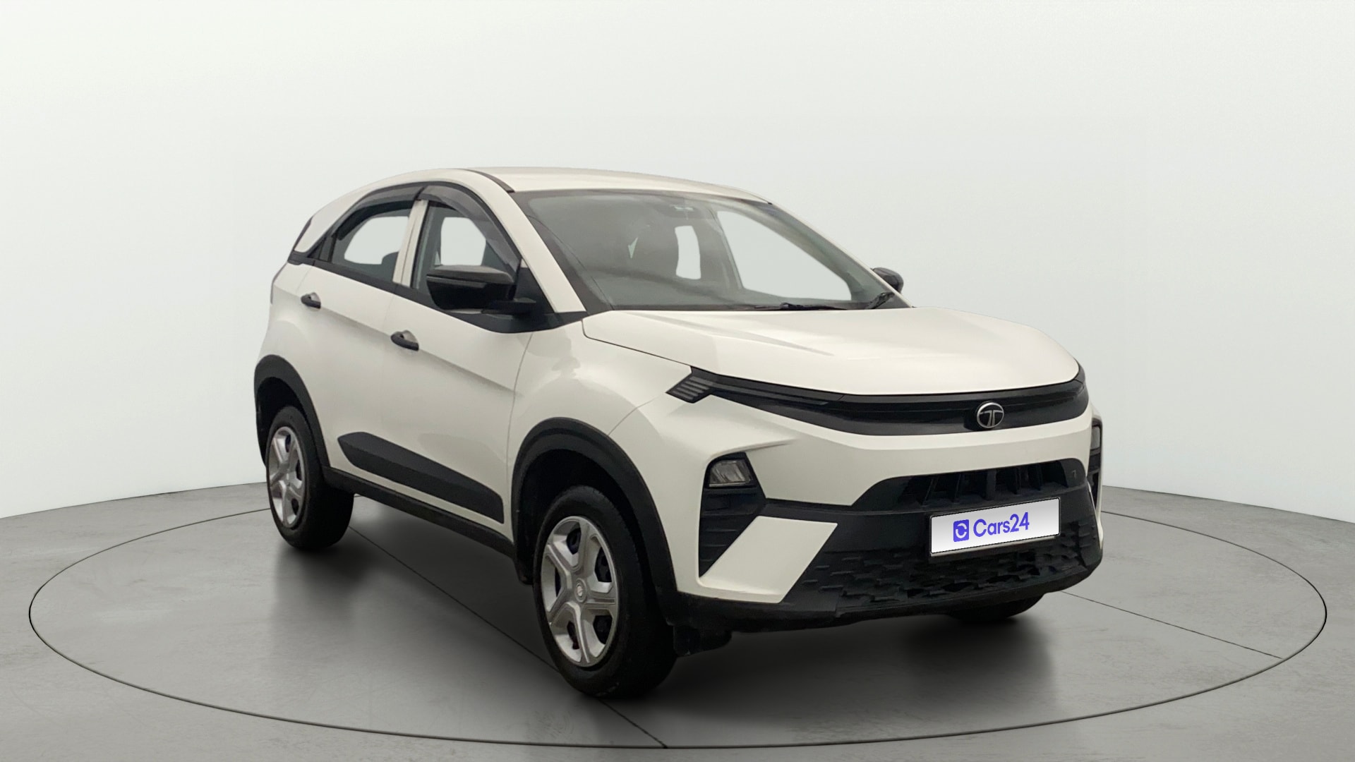 View 2024 Tata Nexon Revotron XE Image 24 Used 2024 Tata Nexon Revotron XE Image 24