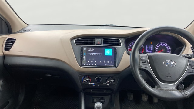 View Hyundai Elite i20 Image 17 Used Hyundai Elite i20 Image 17