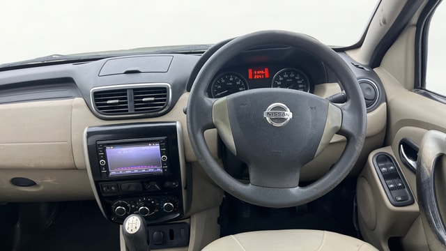 View Nissan Terrano Image 20 Used Nissan Terrano Image 20