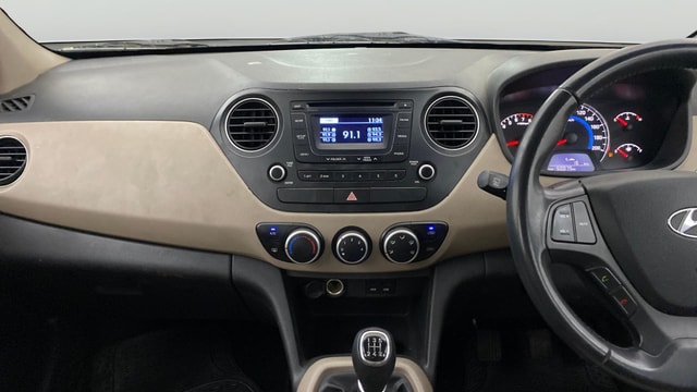 View Hyundai Grand i10 Image 17 Used Hyundai Grand i10 Image 17