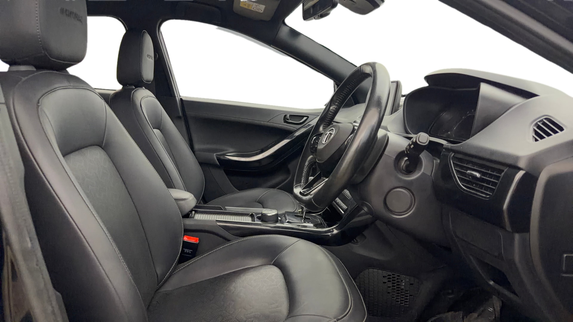 View 2022 Tata Nexon Revotron XE Image 18 Used 2022 Tata Nexon Revotron XE Image 18