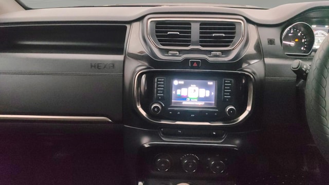 View Tata Hexa Image 18 Used Tata Hexa Image 18