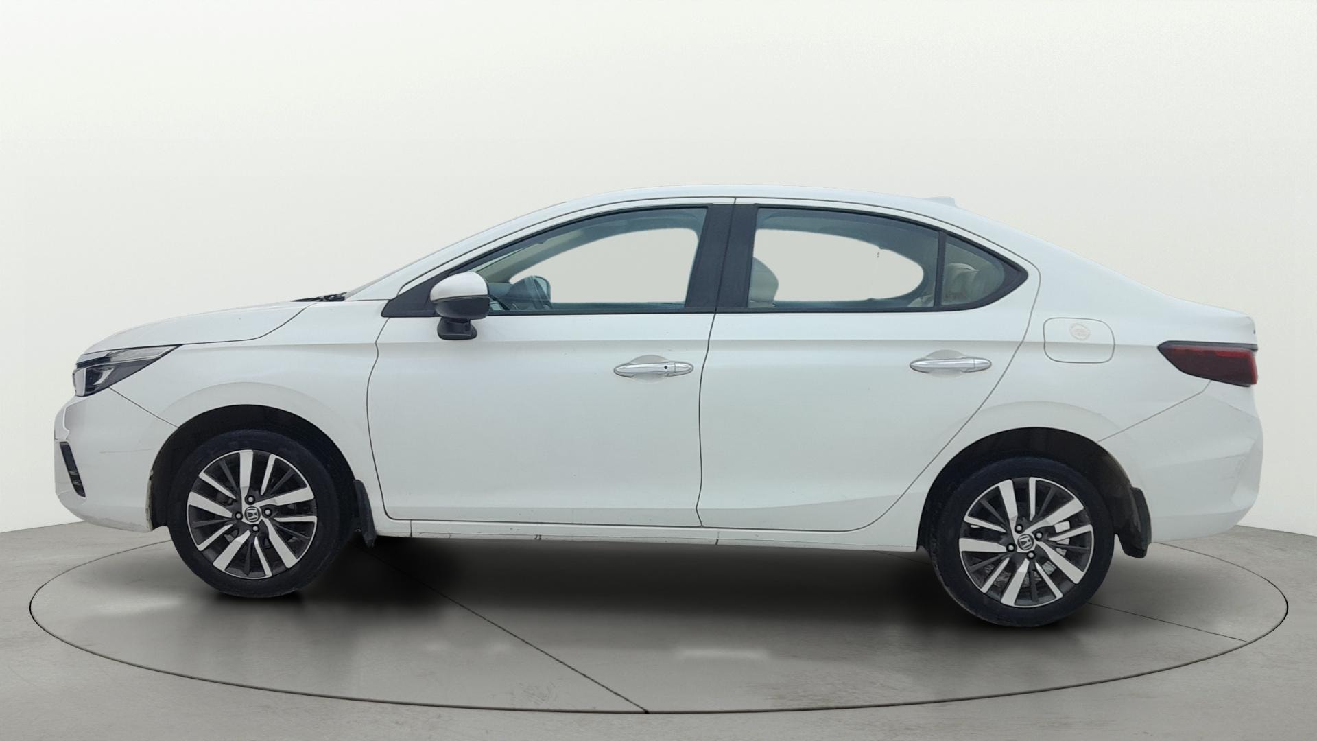 View 2022 Honda City ZX CVT Image 26 Used 2022 Honda City ZX CVT Image 26