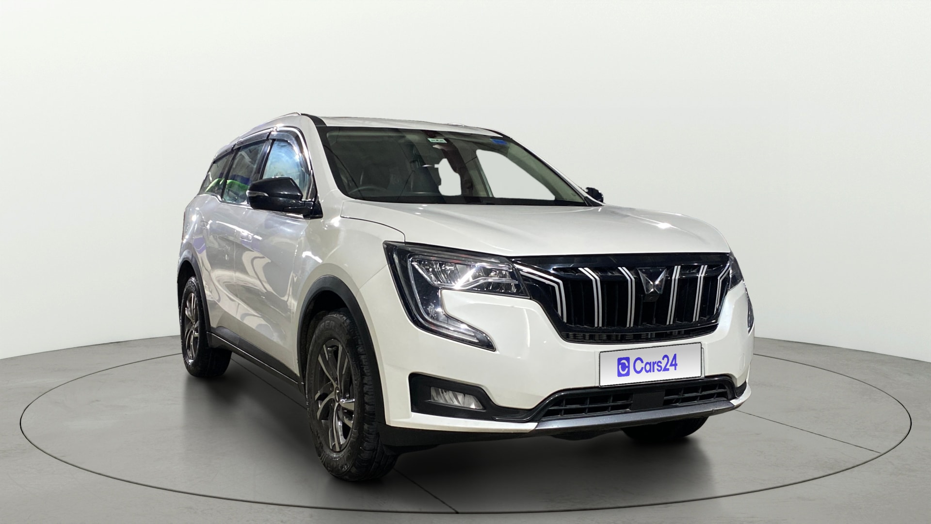 Used 2022 Mahindra XUV700 Used 2022 Mahindra XUV700