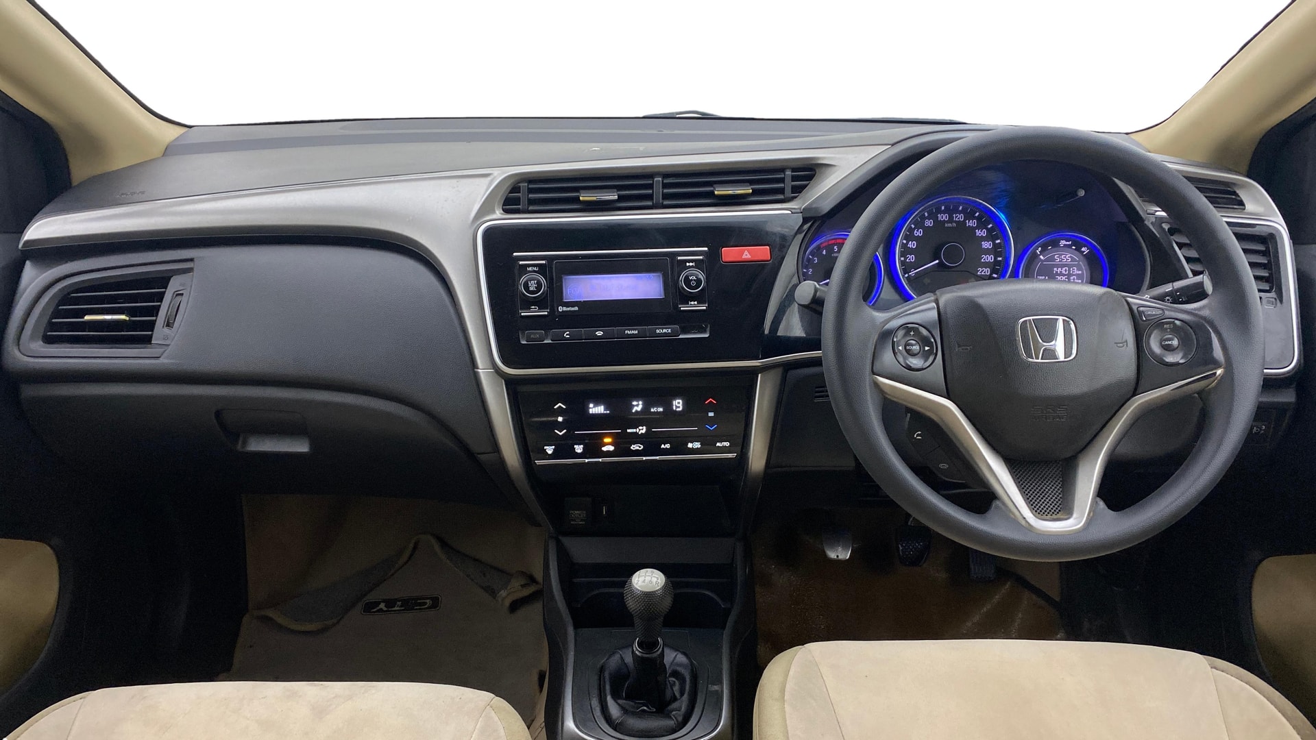 View 2015 Honda City ZX MT Diesel Anniversary Edition Image 29 Used 2015 Honda City ZX MT Diesel Anniversary Edition Image 29