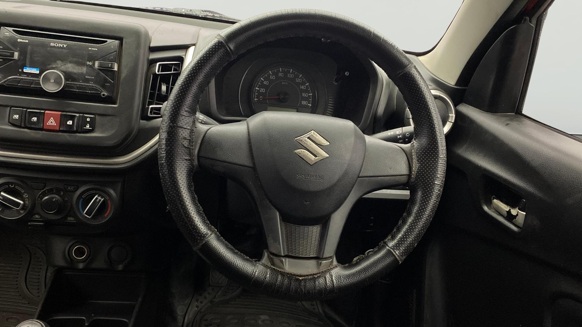View 2022 Maruti Suzuki 1000 Base Variant Image 20 Used 2022 Maruti Suzuki 1000 Base Variant Image 20