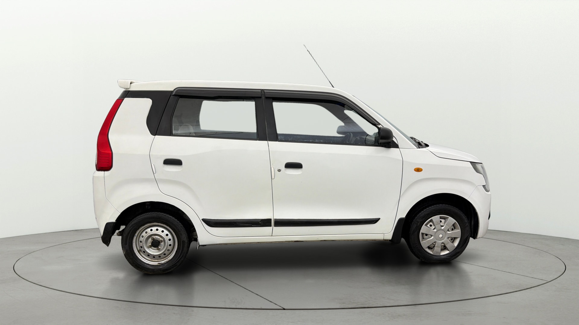 Used 2022 Maruti Suzuki 1000 Used 2022 Maruti Suzuki 1000