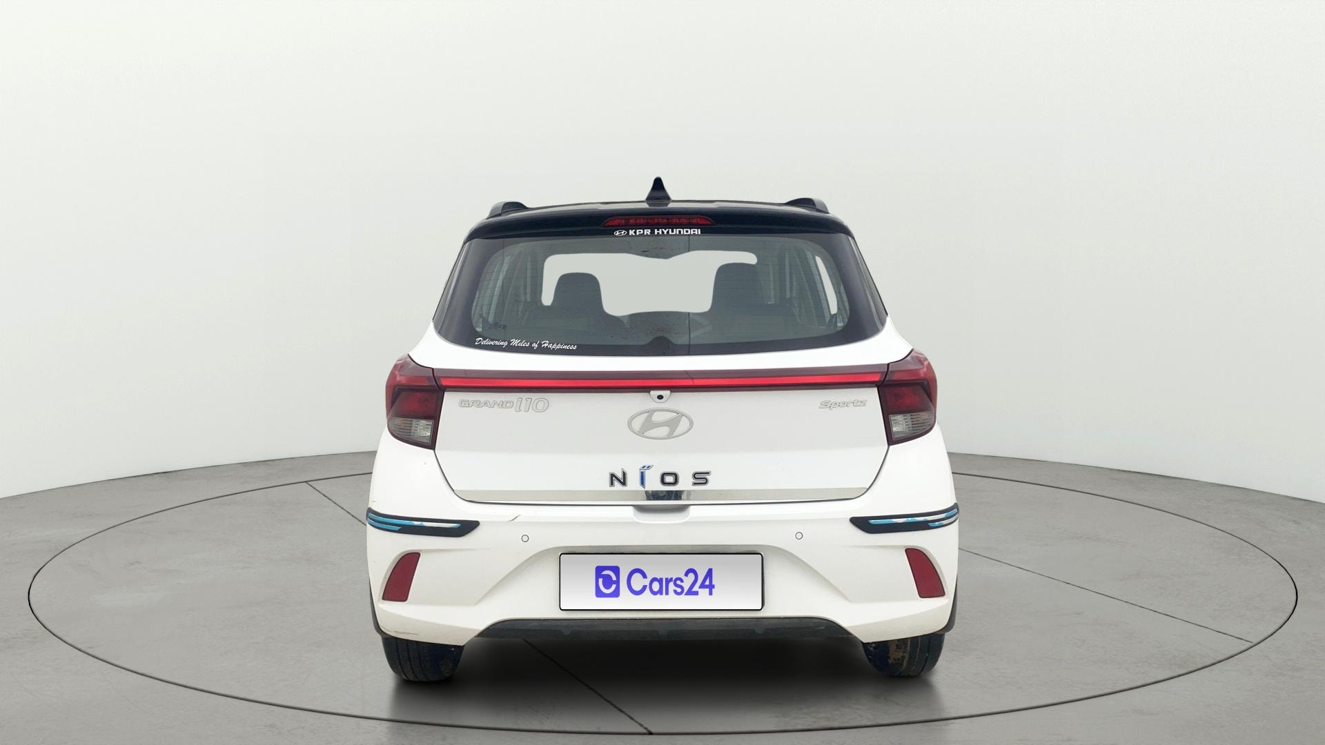View 2023 Hyundai Grand i10 Nios Sportz Petrol Dual Tone Image 39 Used 2023 Hyundai Grand i10 Nios Sportz Petrol Dual Tone Image 39