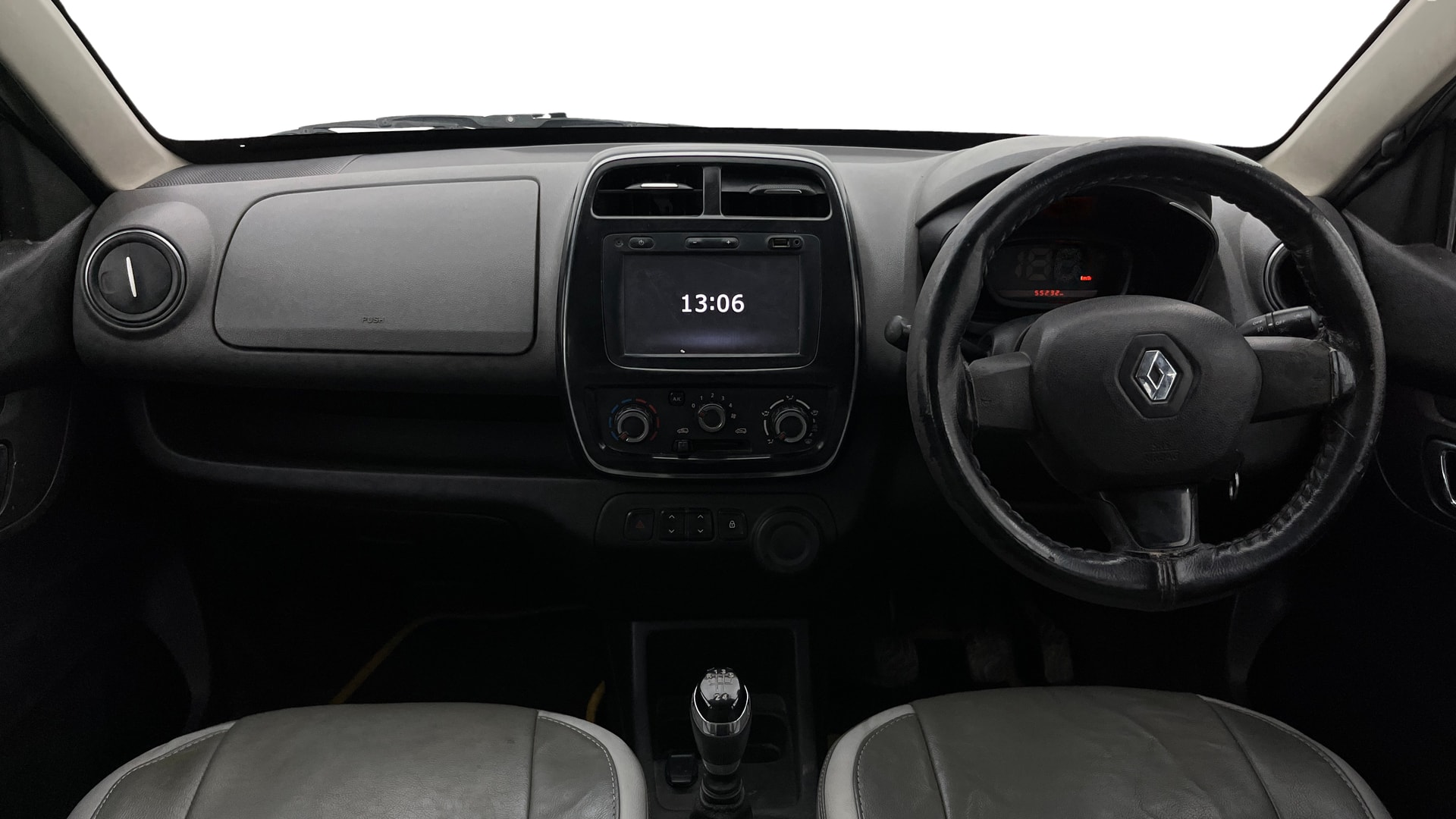 View 2018 Renault Kwid RXL 1.0 BS IV Image 15 Used 2018 Renault Kwid RXL 1.0 BS IV Image 15
