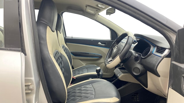 View Renault Triber Image 27 Used Renault Triber Image 27