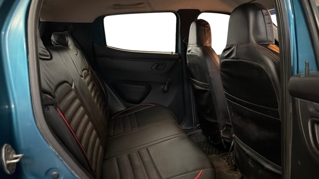 View Renault Kwid Image 28 Used Renault Kwid Image 28