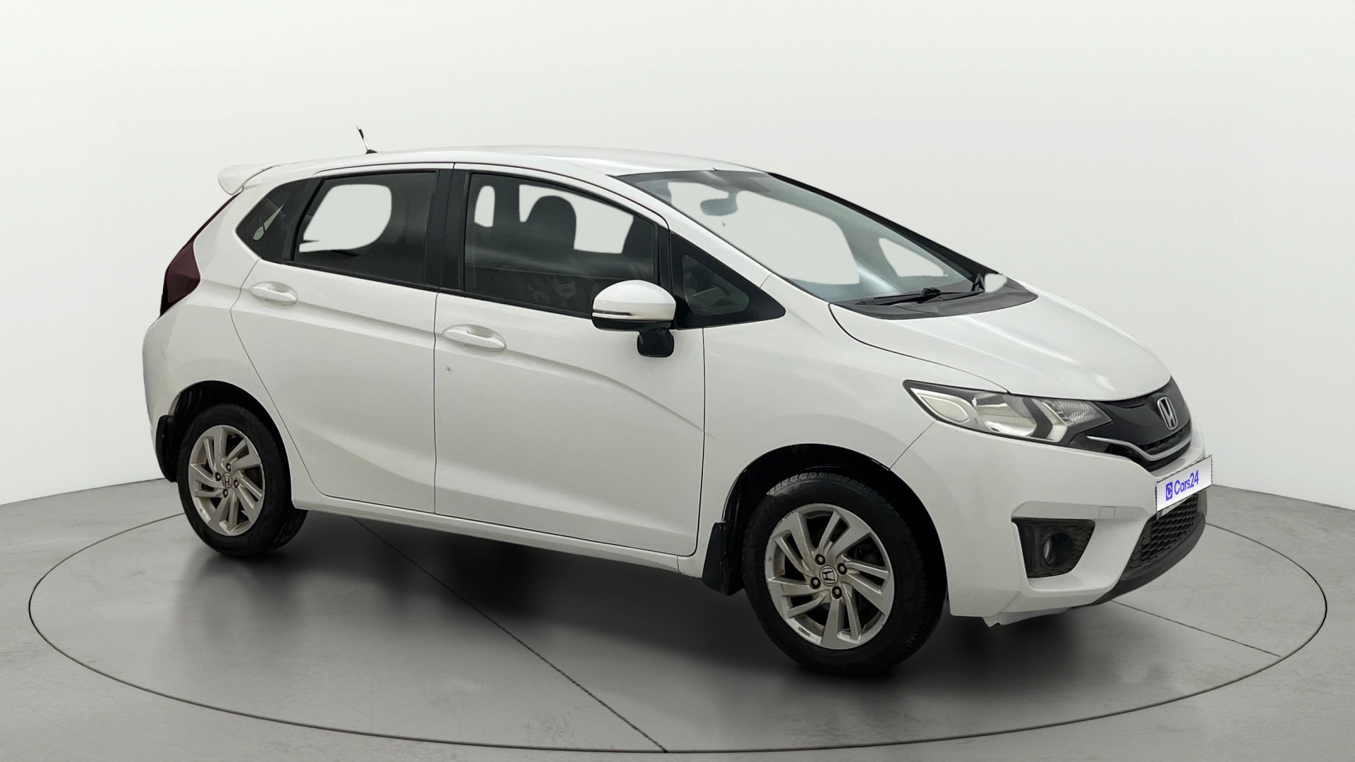 View 2016 Honda Jazz E MT Diesel Image 21 Used 2016 Honda Jazz E MT Diesel Image 21