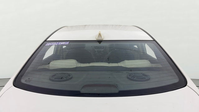 View Hyundai Fluidic Verna Image 3 Used Hyundai Fluidic Verna Image 3