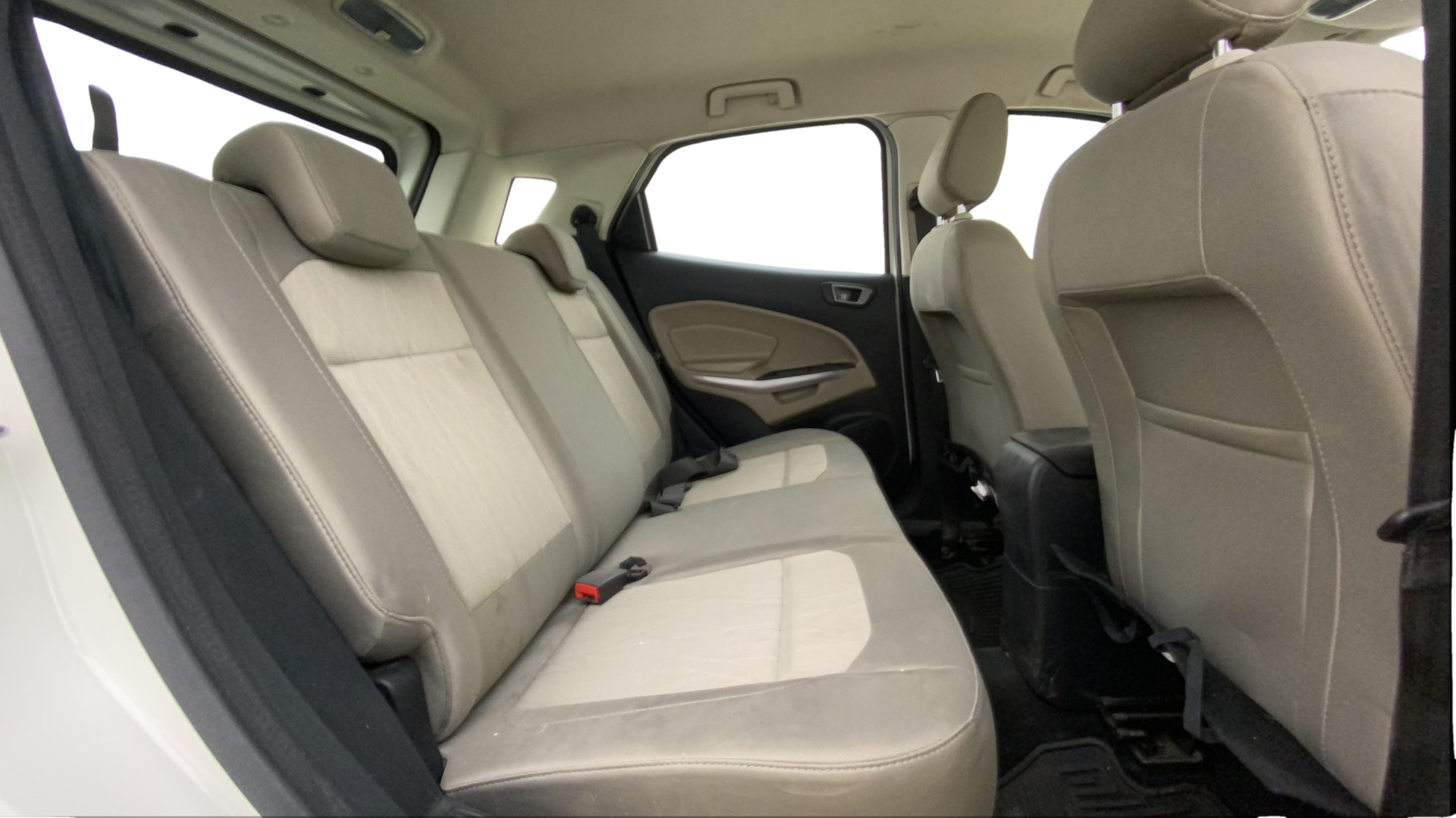 View 2020 Ford EcoSport 1.5 TDCi Diesel Ambiente BS IV Image 35 Used 2020 Ford EcoSport 1.5 TDCi Diesel Ambiente BS IV Image 35