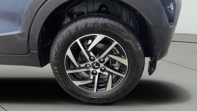 View Mahindra XUV 3XO Image 12 Used Mahindra XUV 3XO Image 12