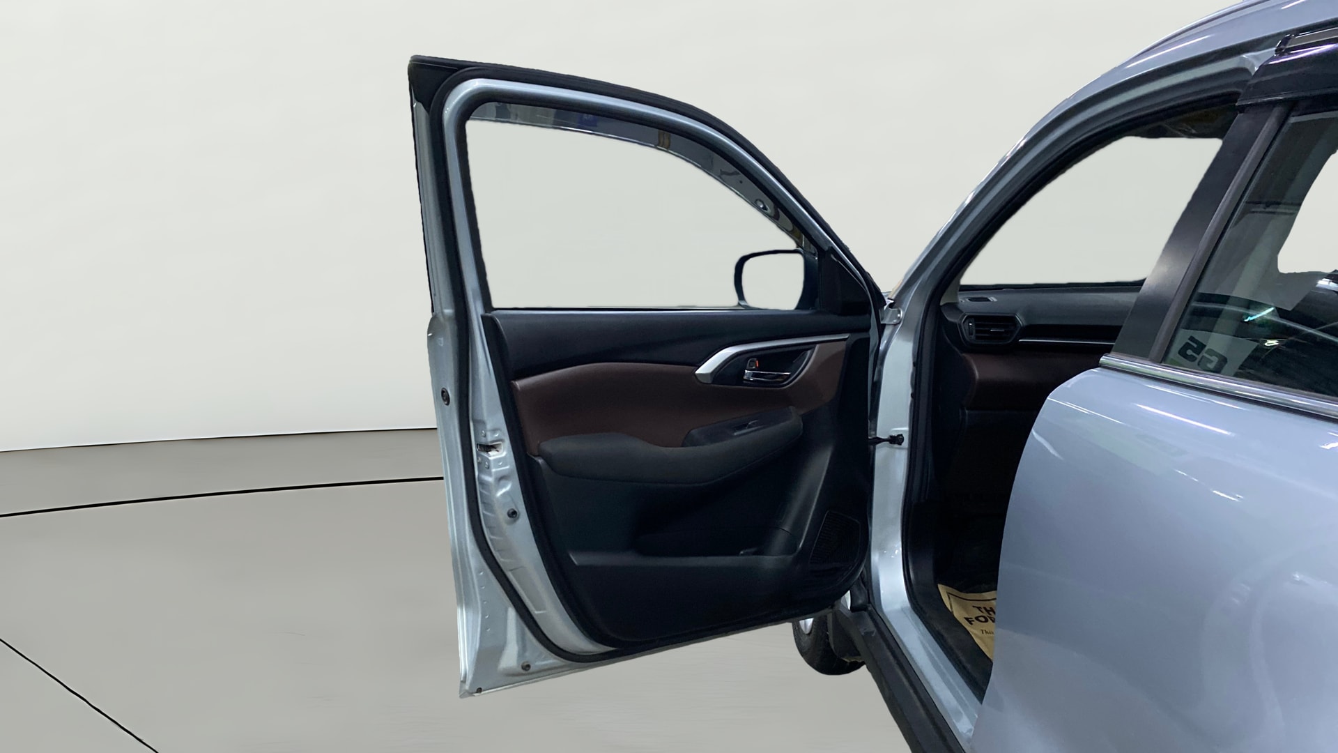 View 2025 Maruti Suzuki 1000 Base Variant Image 38 Used 2025 Maruti Suzuki 1000 Base Variant Image 38