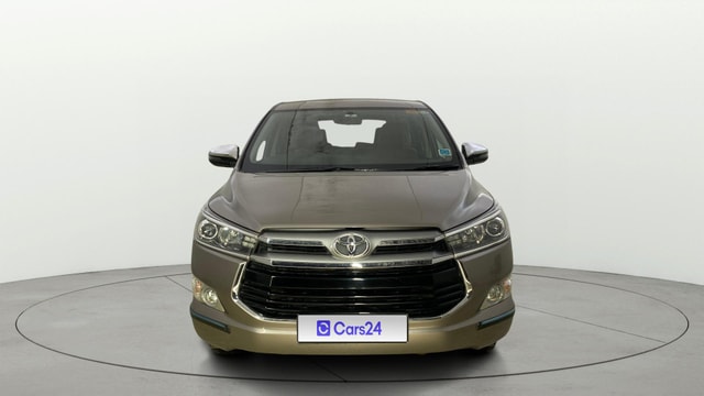 View Toyota Innova Crysta Image 1 Used Toyota Innova Crysta Image 1