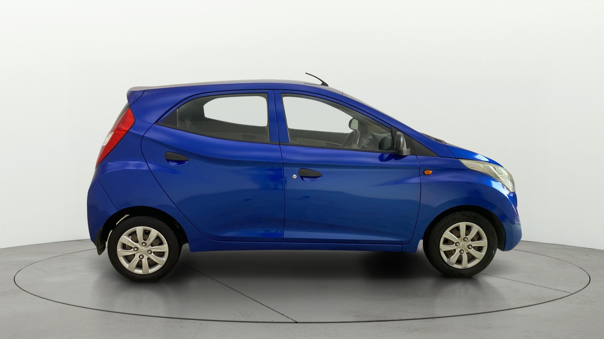 View 2013 Hyundai EON Magna Plus Image 8 Used 2013 Hyundai EON Magna Plus Image 8