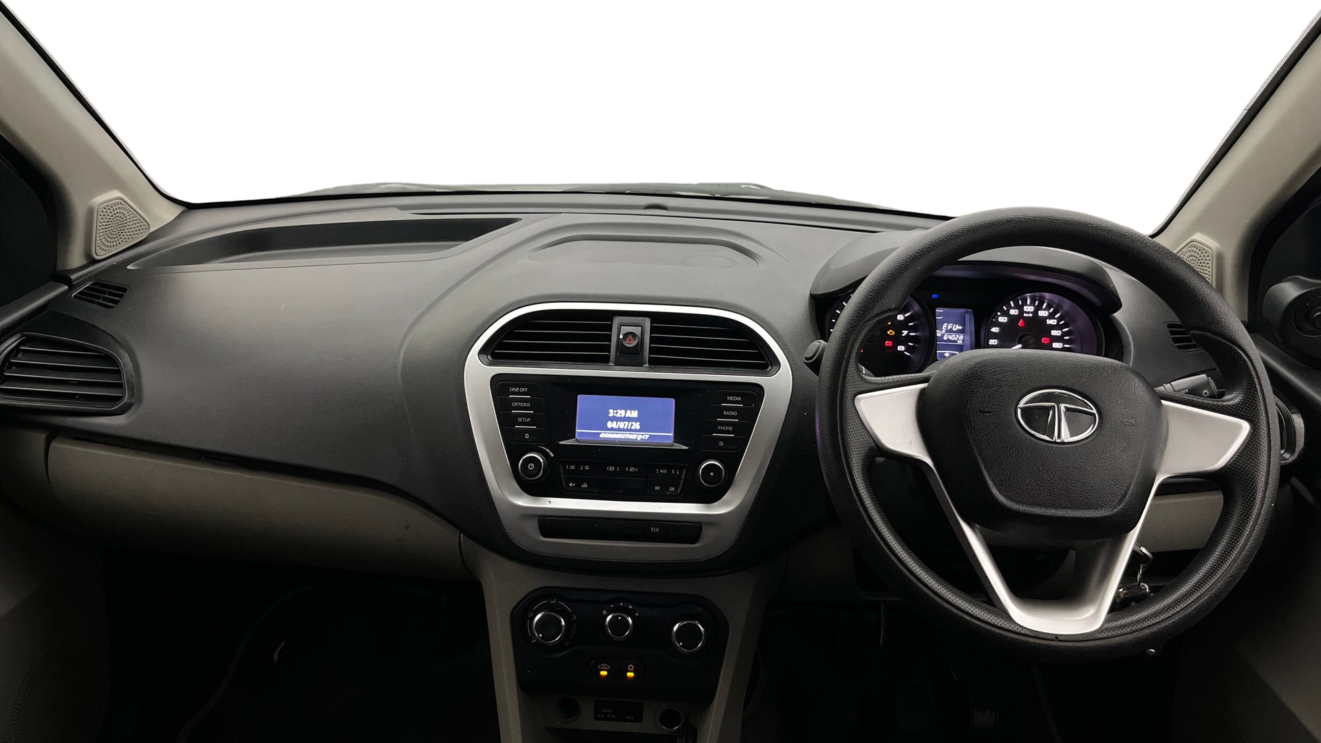 View 2016 Tata Tiago Revotorq XB Image 15 Used 2016 Tata Tiago Revotorq XB Image 15